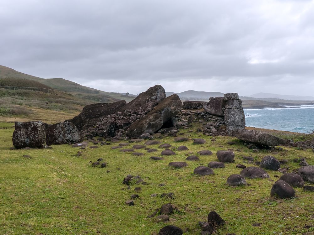 Ahu Vinapu