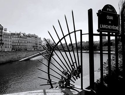 La Seine au quai de l'Archevèché 