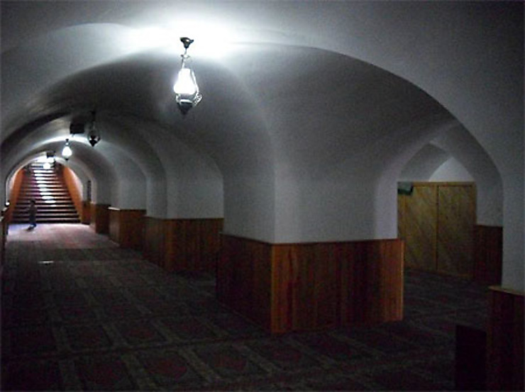 Yeralti Camii (Mosquée souterraine de Galata) - Gulwenn Torrebenn