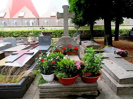 Tombe de Louis Madelin (historien) 