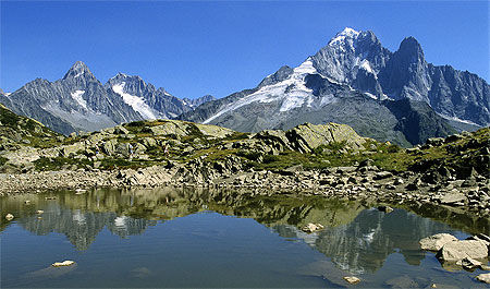 L'aiguille Verte et les Drus, massif du Mont-Blanc