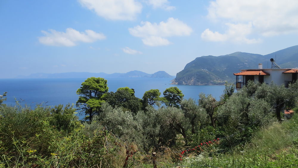 Vue depuis Skopelos sur Alonissos