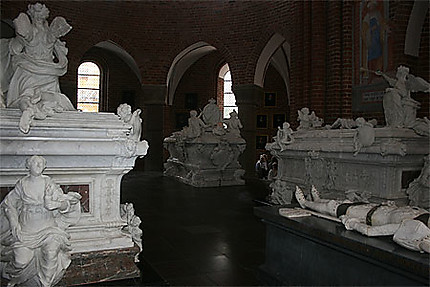 Tombes de rois et reines du Danemark