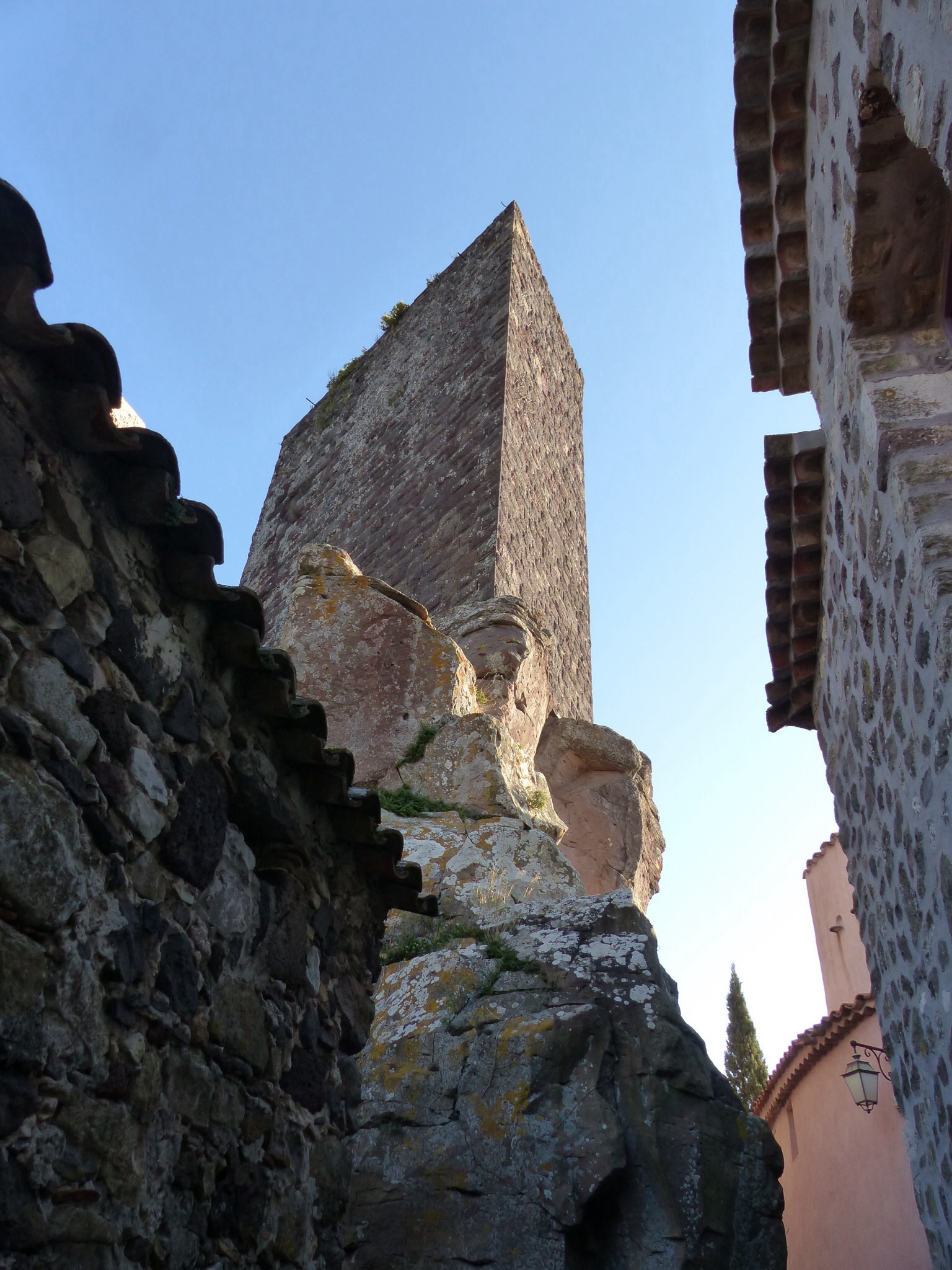 Le fort d'Evenos Le fort d'Evenos