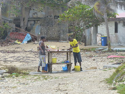 Préparation du poisson au Moule, Guadeloupe