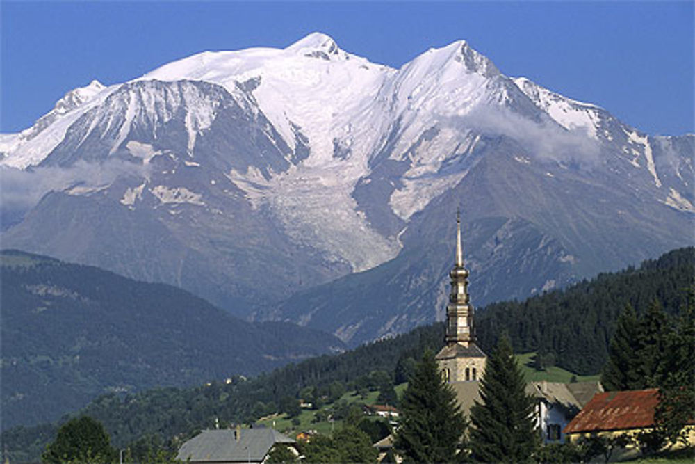 Massif du Mont-Blanc vu depuis Cordon