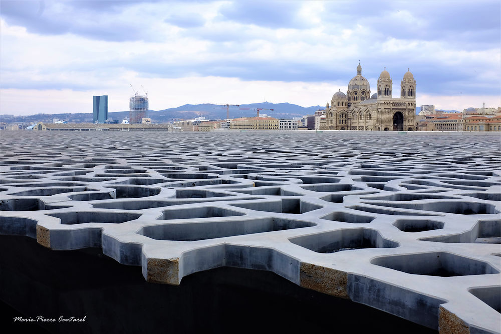 Du Mucem à la Major