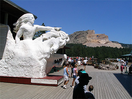 Crasy horse - du projet à l'oeuvre Crasy horse - du projet à l'oeuvre