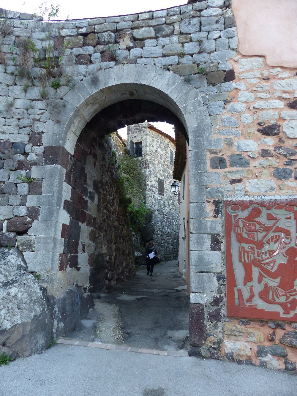 Passage dans le fort d'Evenos