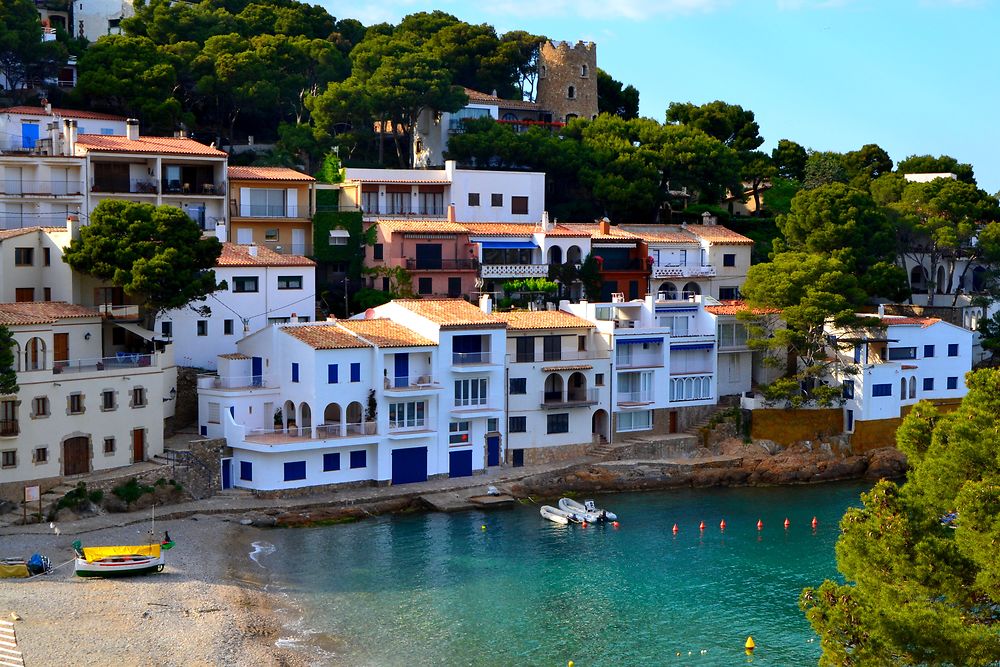 La petite ville de Begur, Costa Brava