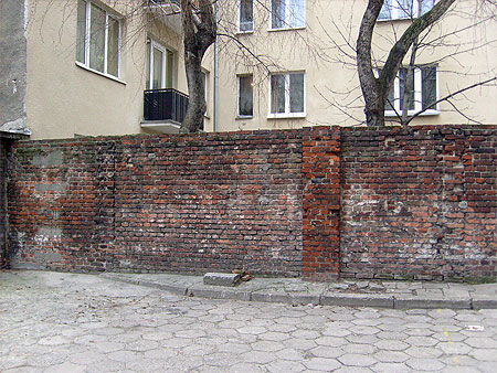 Reste du mur du ghetto de Varsovie
