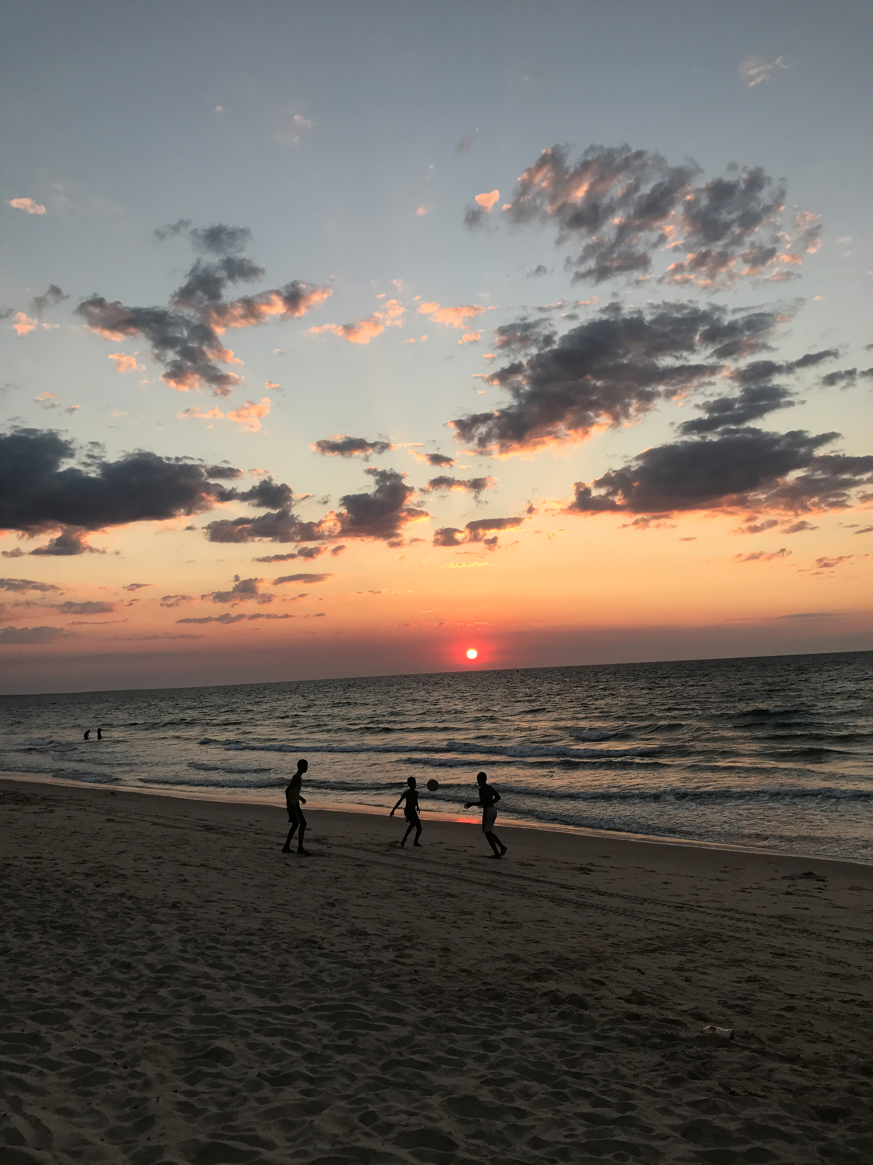 "Sunset lover" "Sunset lover"