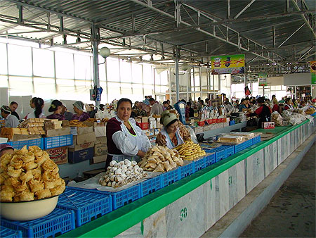Le marché Chorsu Le marché Chorsu