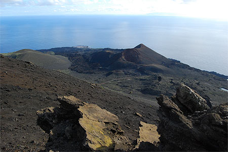 Teneguia, dernier volcan né en 1971 Teneguia, dernier volcan né en 1971