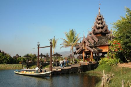 Inle Resort & Spa