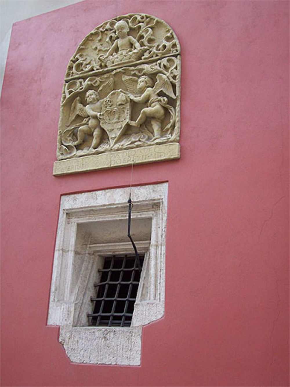 Un détail de la façade