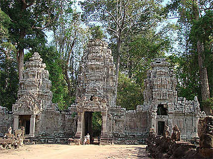 Porte Khmers d'accès au site d'Angkor