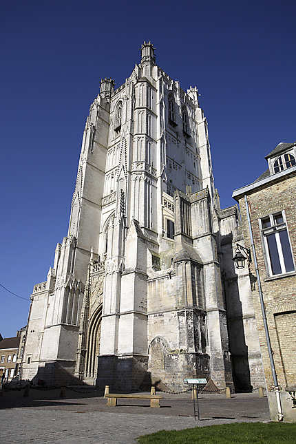 Portail principal, cathédrale Notre-Dame, St-Omer