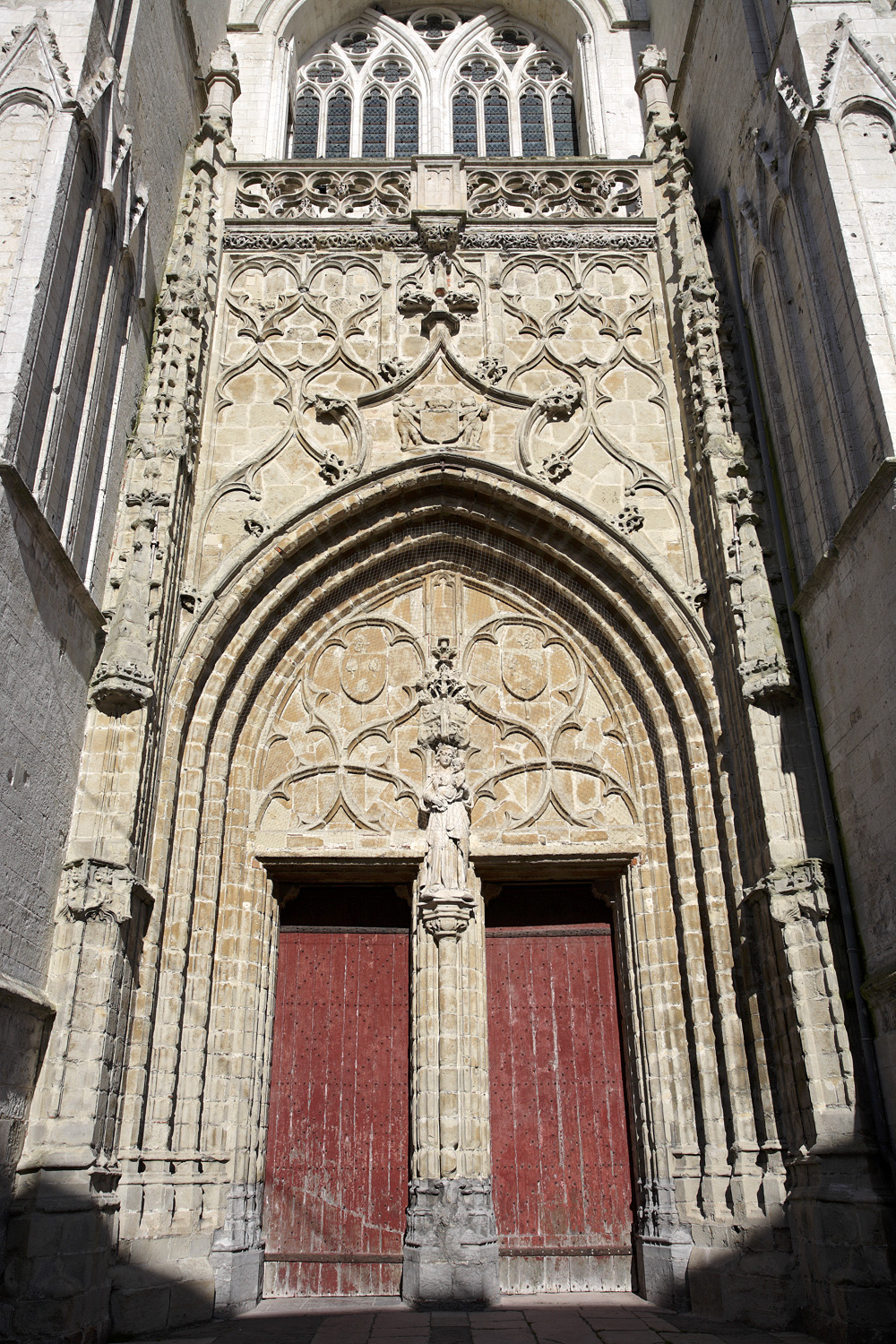 Portail sud, cathédrale Notre-Dame, St-Omer Portail sud, cathédrale Notre-Dame, St-Omer