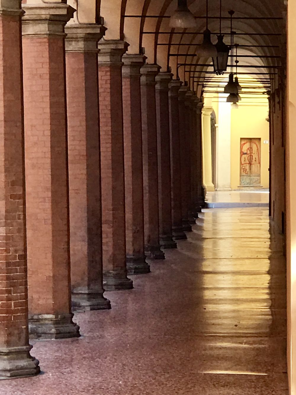 Arcades à Bologne