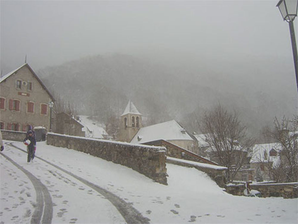 Vielle Louron sous la neige