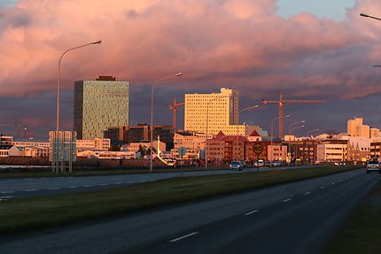 Reykjavik, coucher de soleil sur la ville