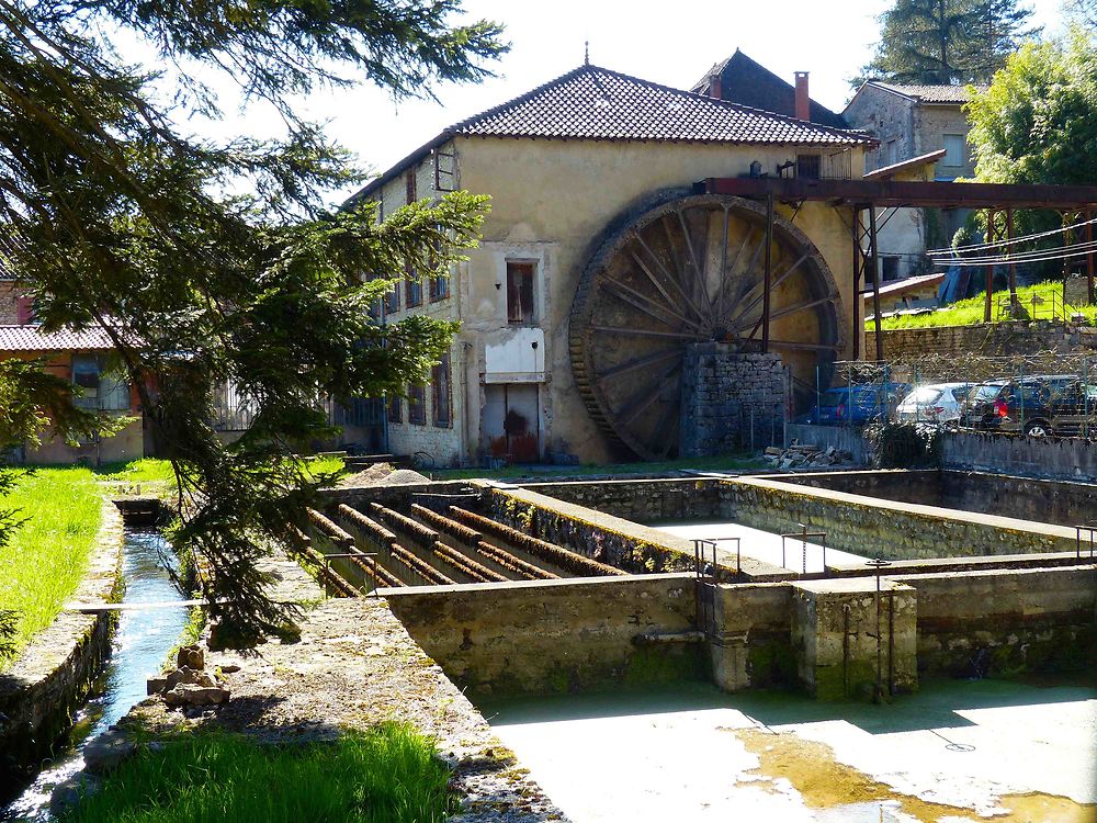 Anciennes filatures de Balanod