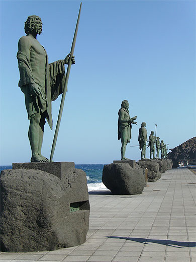 Les 9 Guanche de Candelaria Les 9 Guanche de Candelaria