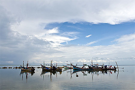 Les barques de Hua Thanon