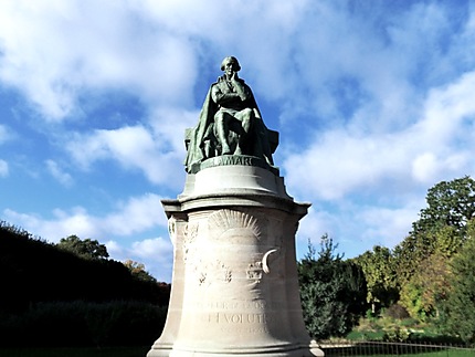 Monument à Jean-Baptiste Lamarck (1908)