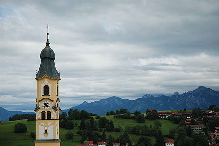 L’église baroque St. Nikolaus à Pfronten L’église baroque St. Nikolaus à Pfronten