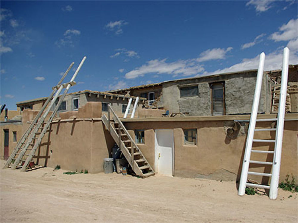 Pueblo