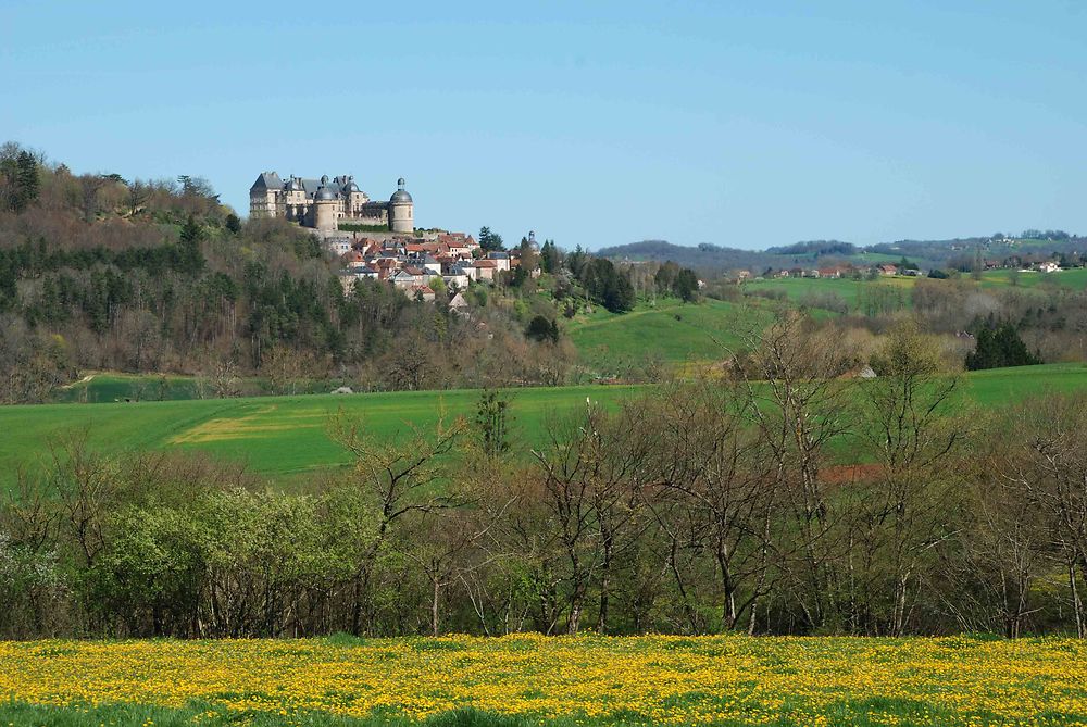 Hautefort et son château