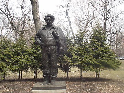 Statue de Félix Leclerc