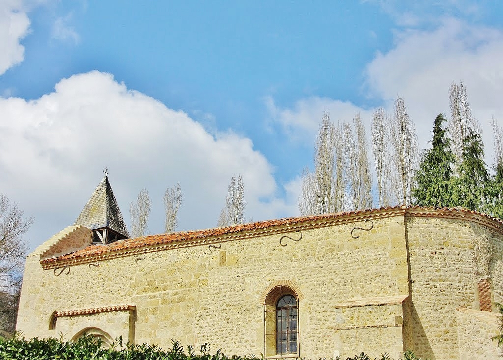 Eglise d'Aubous Eglise d'Aubous