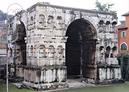 Arco di Giano - Foro Boario - Roma