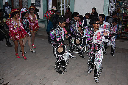 C'est tous les jours la fête à Puno !