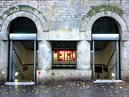 Accès du métro Place Monge (1931)