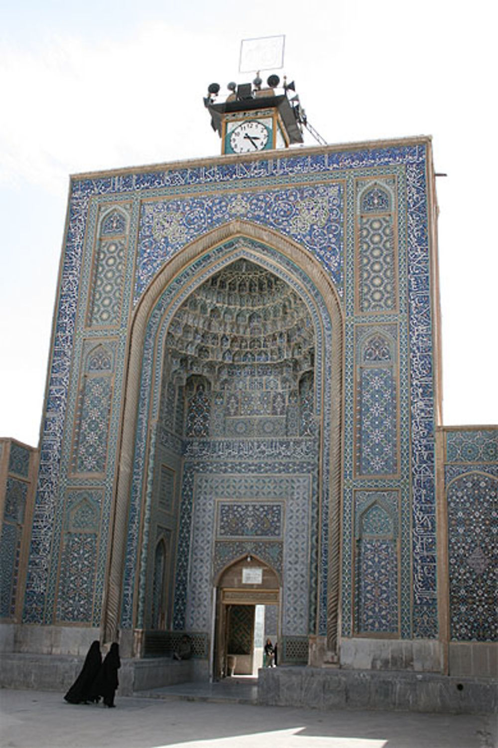 Entrée de la mosquée