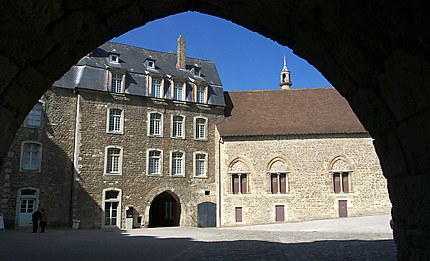 Cour intérieure, château-musée, Boulogne-sur-Mer