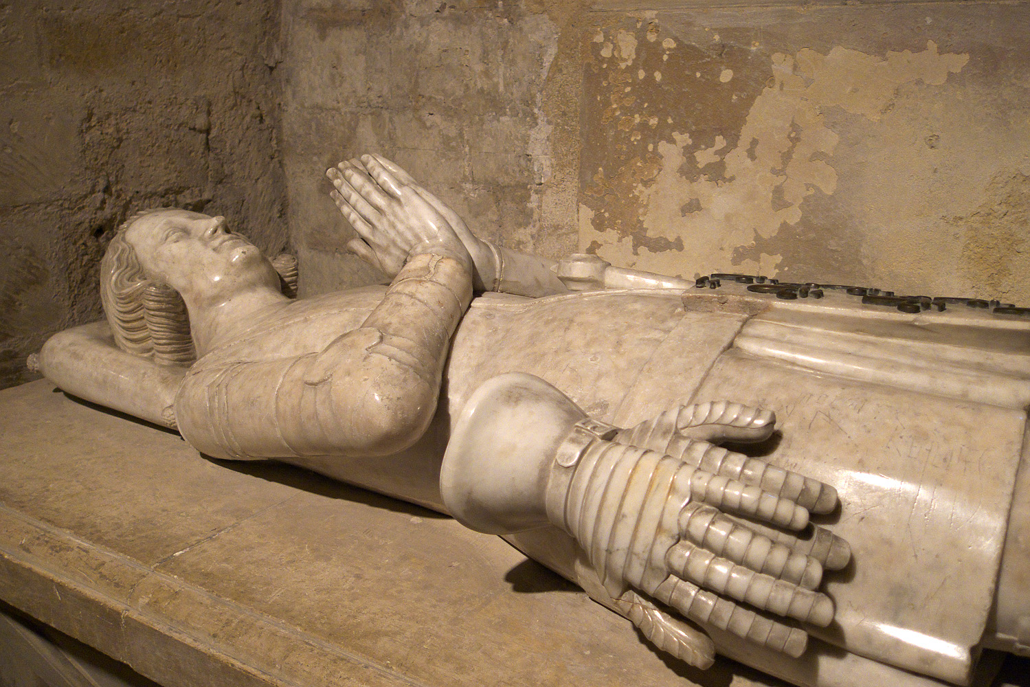 Tombeau de Philippe d'Artois, crypte Tombeau de Philippe d'Artois, crypte