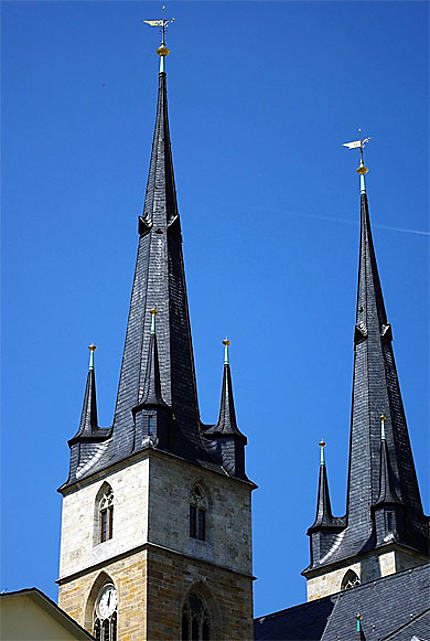 Les flèches de l'église Saint-Jean