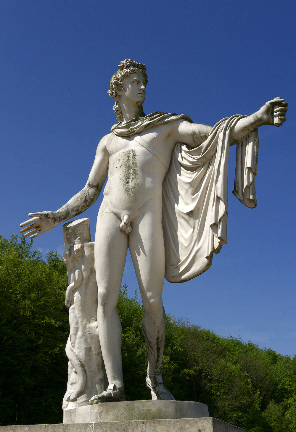 Statue, parc, château d'Henri de Guise