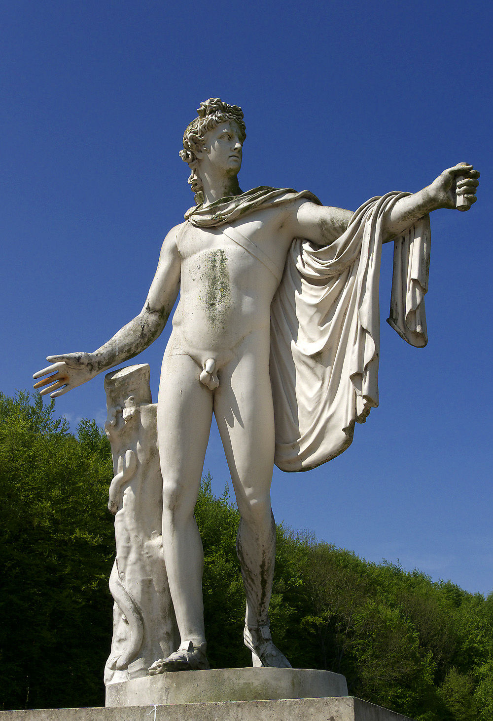 Statue, parc, château d'Henri de Guise