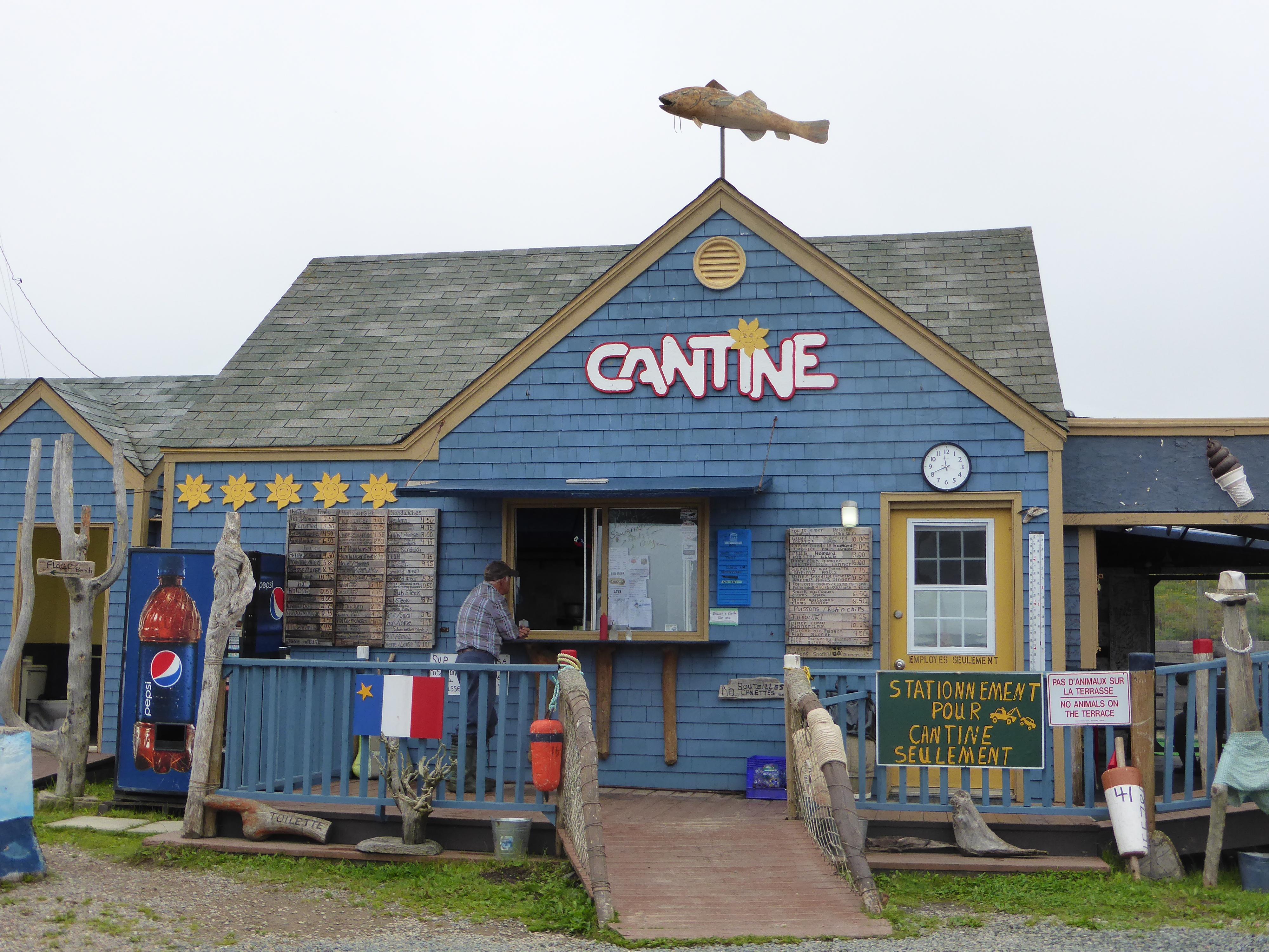 Cantine typique à Caraquet Cantine typique à Caraquet