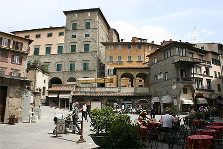 Piazza della Repubblica-Cortona Piazza della Repubblica-Cortona