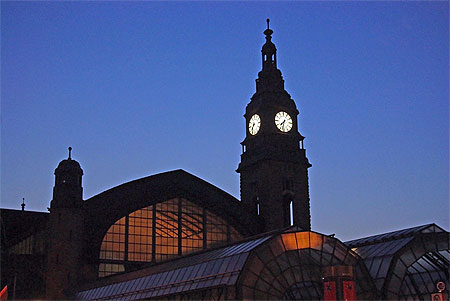 La gare de Hambourg La gare de Hambourg