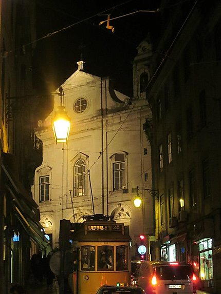 Lisbonne la nuit