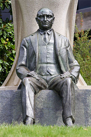 Lisbonne - Statue de Calouste Gulbenkian