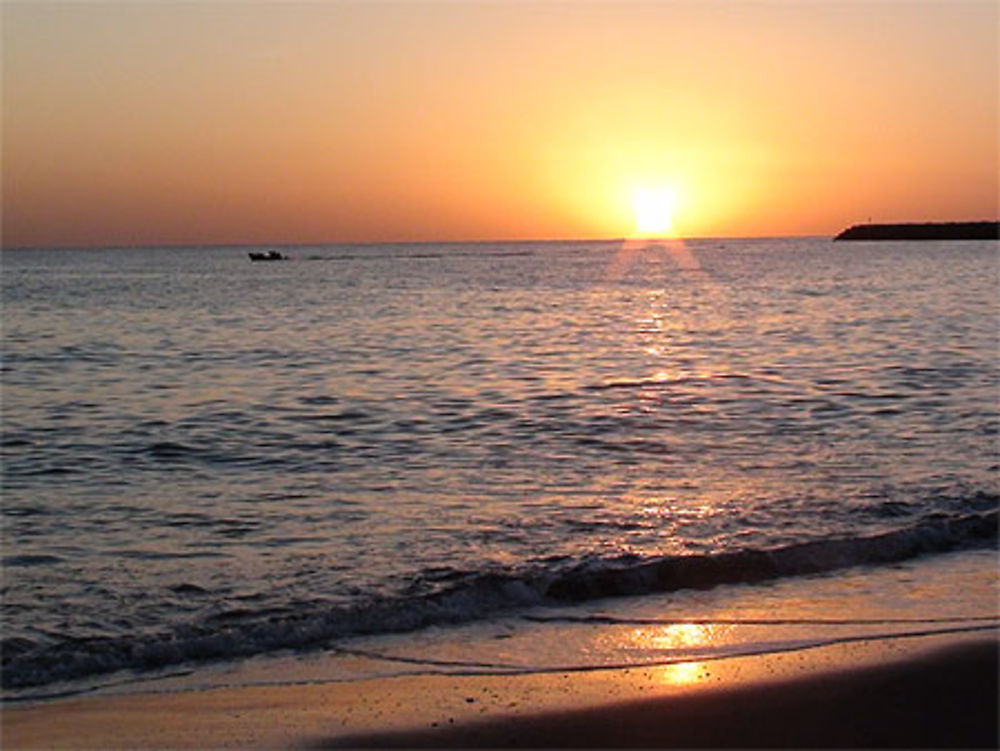 Lever de soleil sur la mer d'Oman